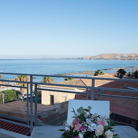 Palazzotto 902 Bed and Breakfast Crotone Buitenkant foto