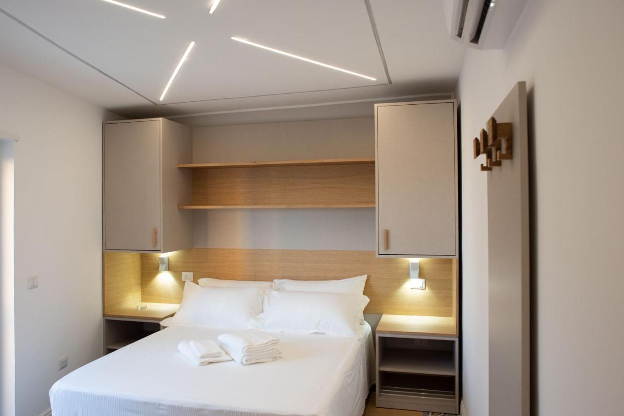 Palazzotto 902 Bed and Breakfast Crotone Buitenkant foto